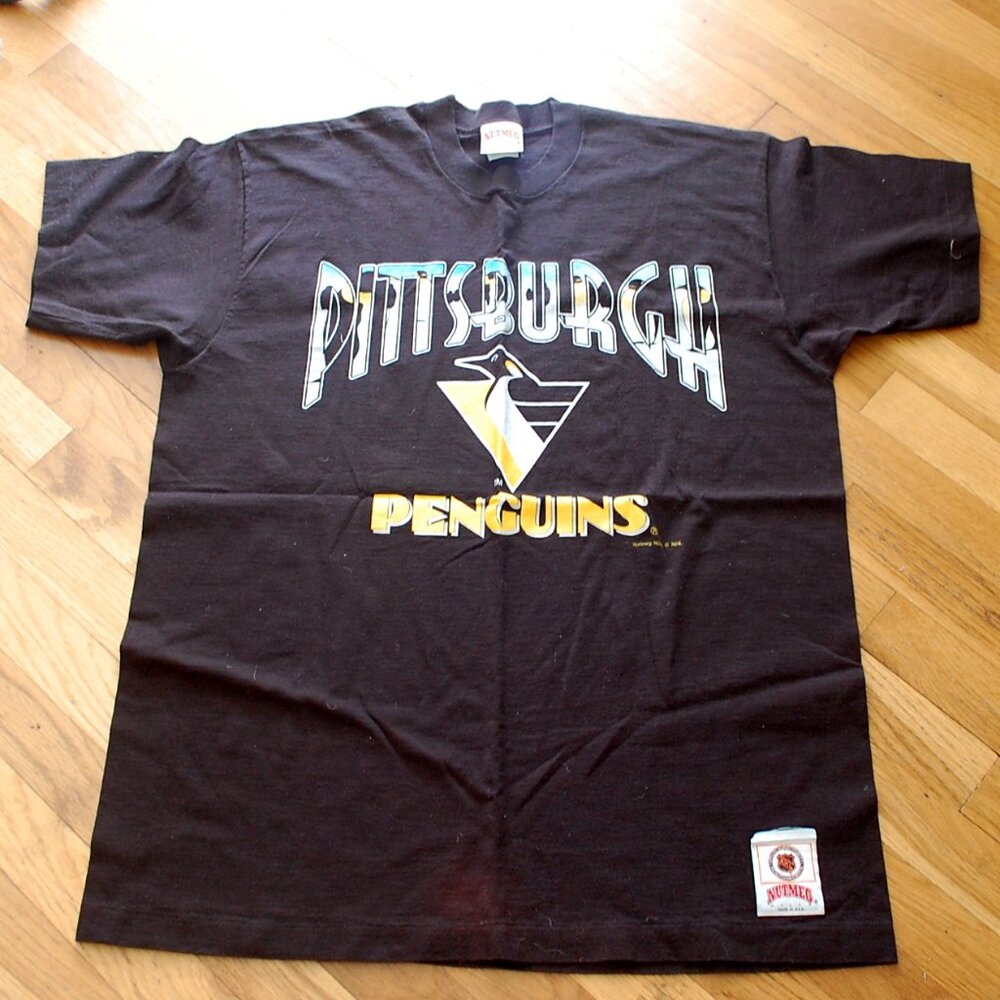 NHL Pittsburgh Penguins Nutmeg Tee T Shirt Black Made In USA Vintage 90's